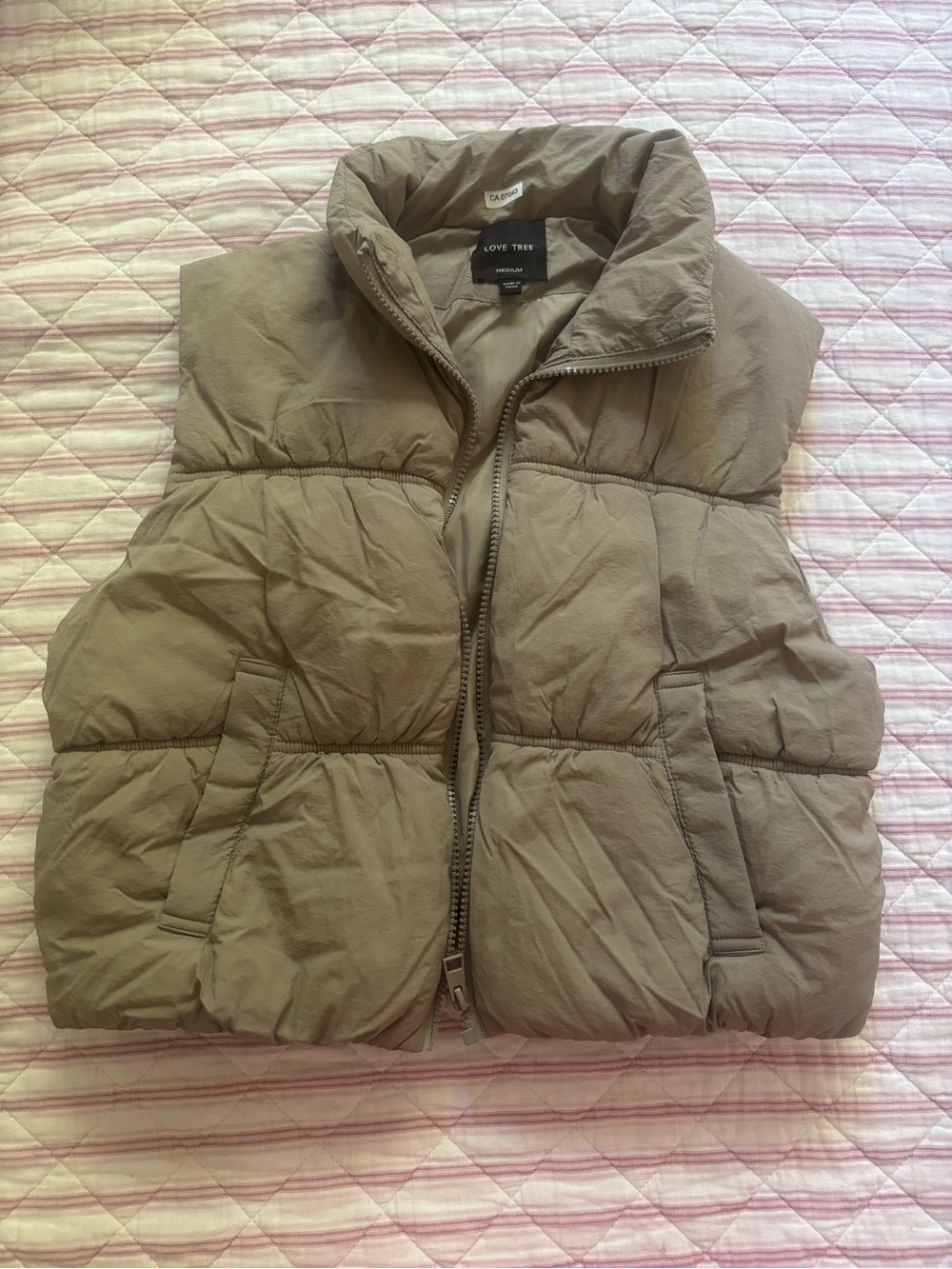 Love Tree Quilted Puffer Vest in Taupe